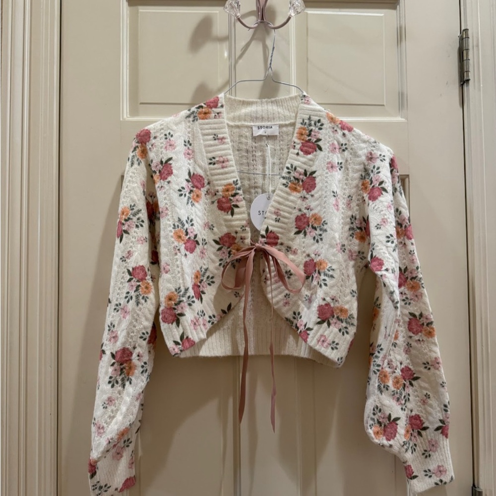 Storia Floral Knit Cardigan - Cream and Pink